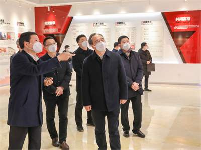 2023年1月，浙江省委常委、組織部長王成來紅獅集團(tuán)調(diào)研企業(yè)黨建、“未來工廠”、人才建設(shè)等工作